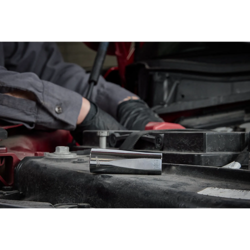 Milwaukee 98pc 3/8 Drive 6-Pt and 12-Pt Metric & SAE Ratchet & Socket Set with PACKOUT™ Low-Profile Organizer